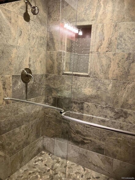 Building Photo - 9260 W Utah Ave