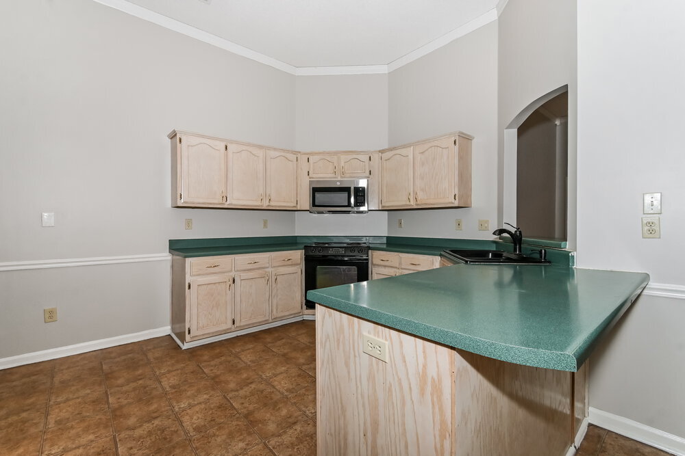 Building Photo - 2055 Bohemia Cove