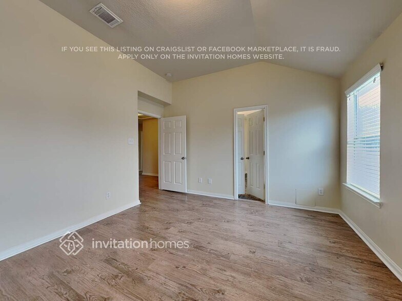 Building Photo - 19110 Deep S Ct