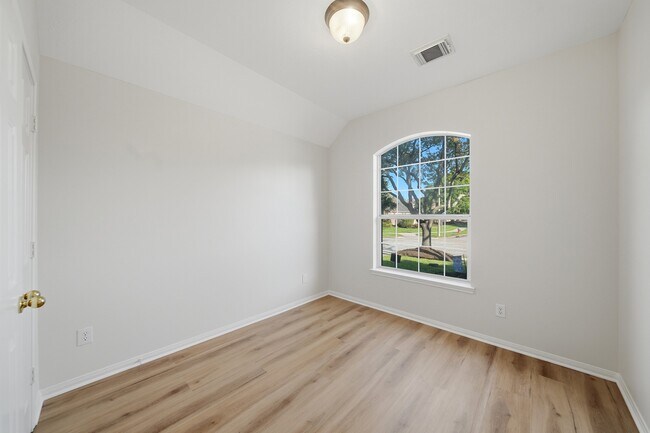 Building Photo - 1279 Ocean Manor Ln
