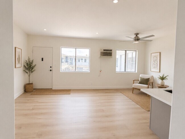 Building Photo - JUST REDUCED! Renovated Studio | Parking Included | $1,499