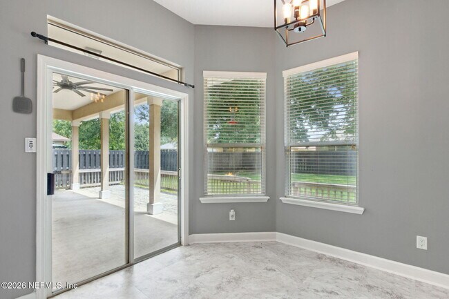 Building Photo - 14617 E Zachary Dr