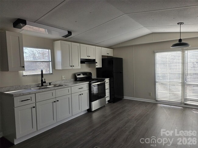 Building Photo - 5712 Unionville Rd