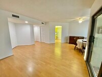 Building Photo - 1516 Mainsail Dr