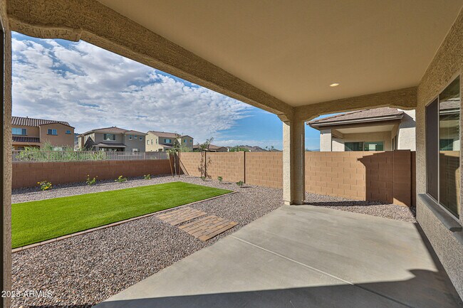 Building Photo - 25092 N 75th Ln