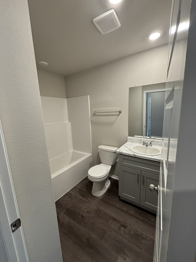 Building Photo - 3412 SW Adoration St