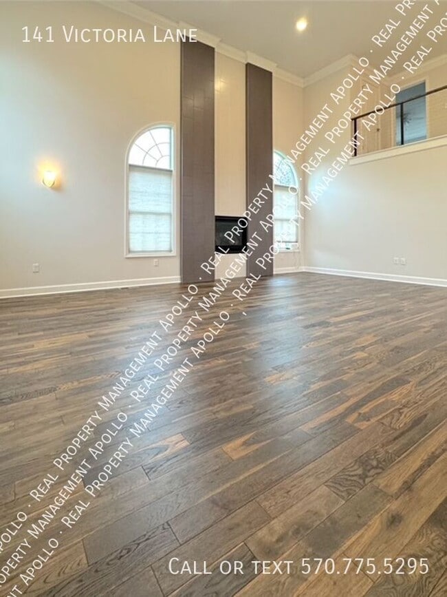 Building Photo - 141 Victoria Ln