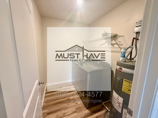 Building Photo - 15 Harvest Ridge Dr