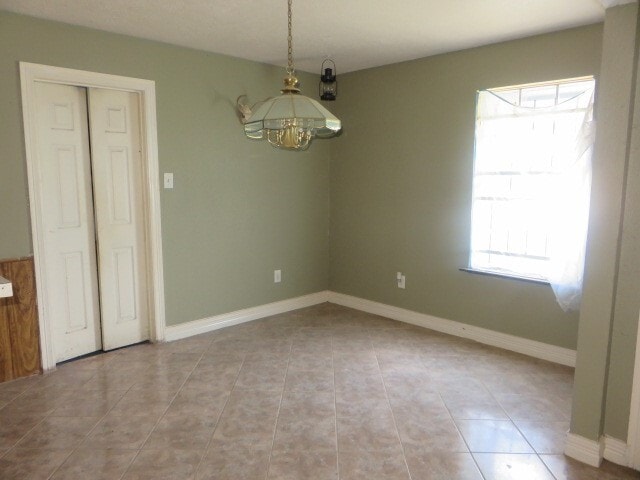 Building Photo - 8811 Burford Ln