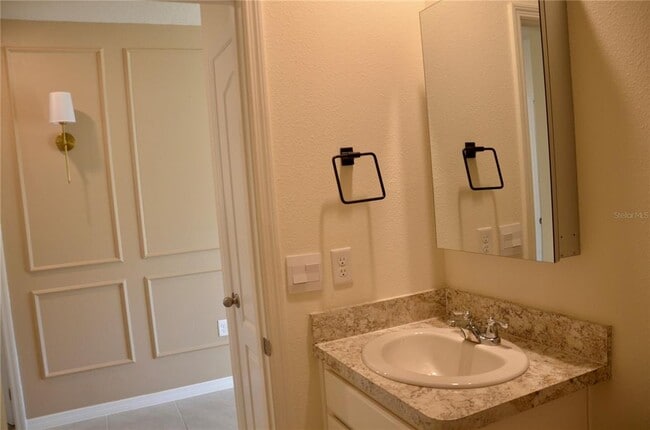 Building Photo - 216 Eagleview Loop