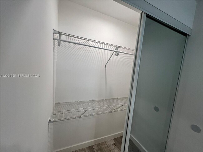 Building Photo - 135 3rd St