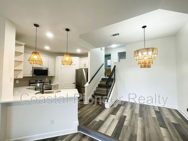 Building Photo - 614 Seascape Wy