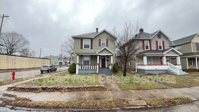 Building Photo - 1901 Tytus Ave