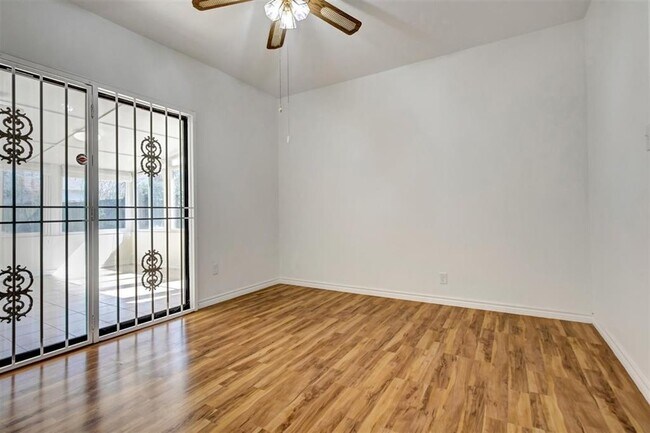 Building Photo - 1316 Zora St