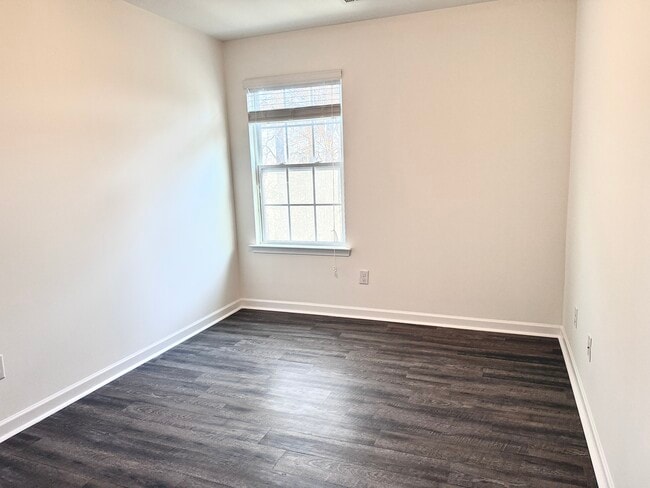 Building Photo - 9056 Bradstreet Commons Way