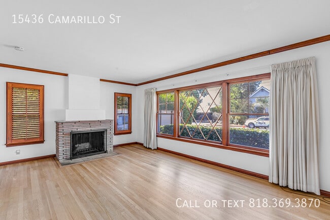 Building Photo - 15436 Camarillo St