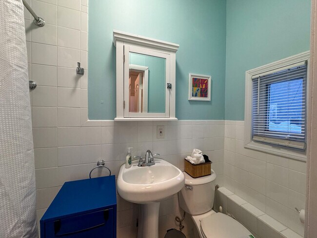 Building Photo - 282 Washington St