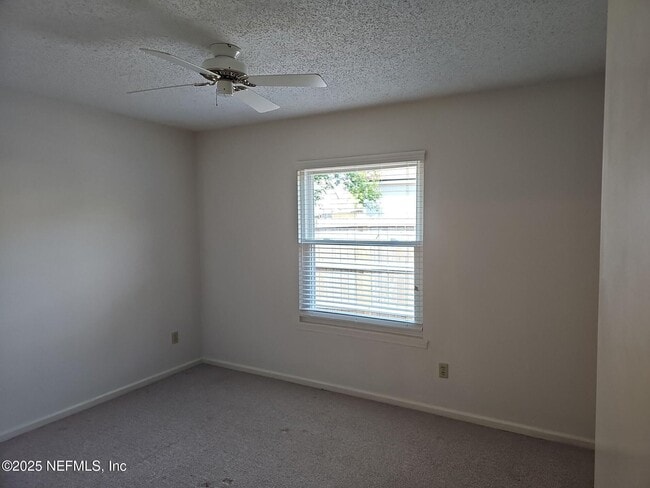 Building Photo - 12639 Enchanted Hollow Dr