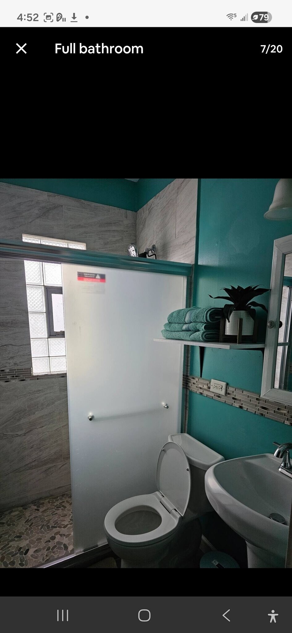 Building Photo - 2600 Commercial Ave