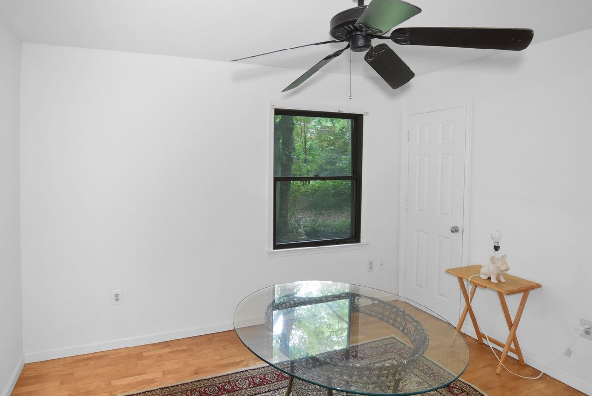 Building Photo - 149 Windcliff Rd