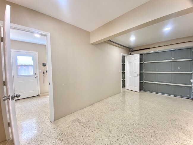 Building Photo - Lovely 3-bedroom home for rent in Fremont!...