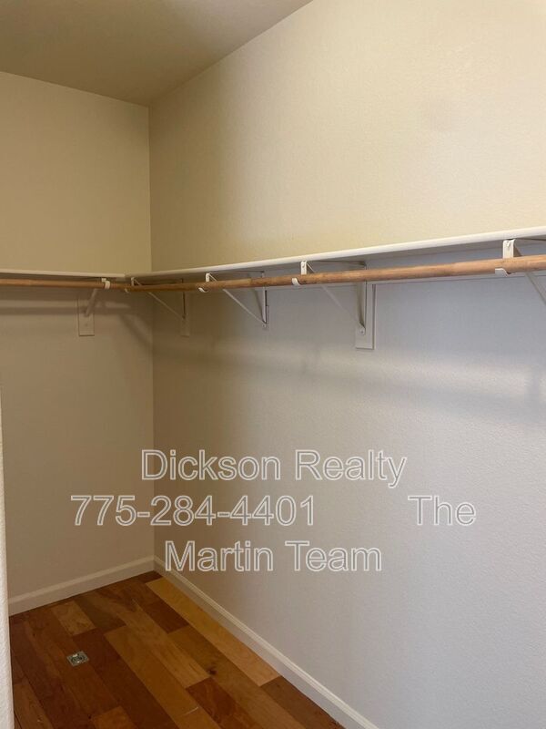 Building Photo - 7145 Beacon Dr