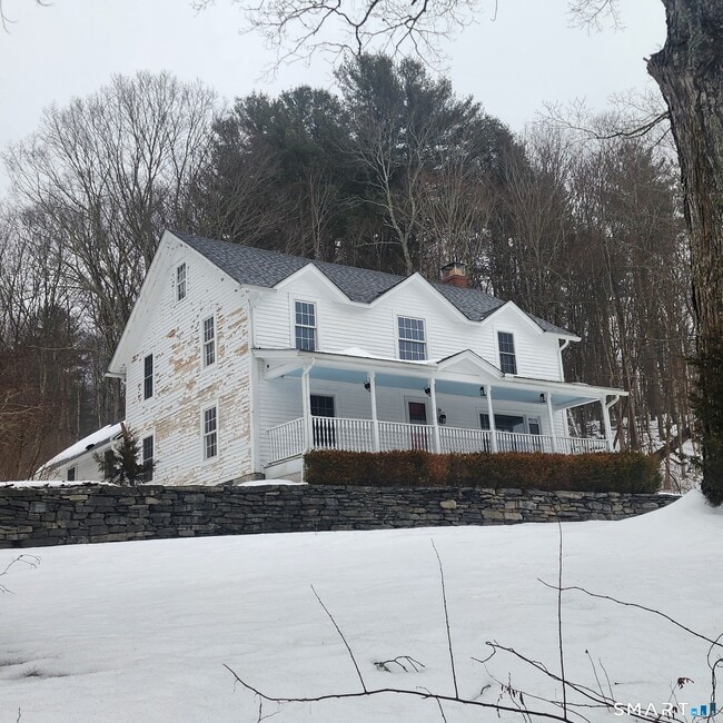 Building Photo - 88 Baker Ln