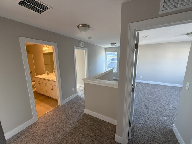 Building Photo - 3378 Ponderosa Trl