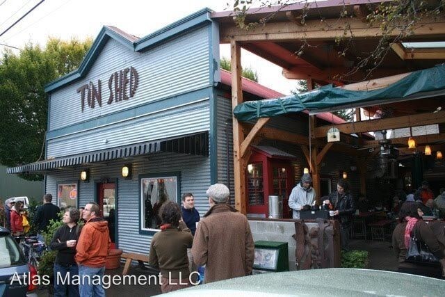 Building Photo - 4975 NE 14th Pl