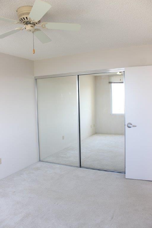 Building Photo - 215 N King St