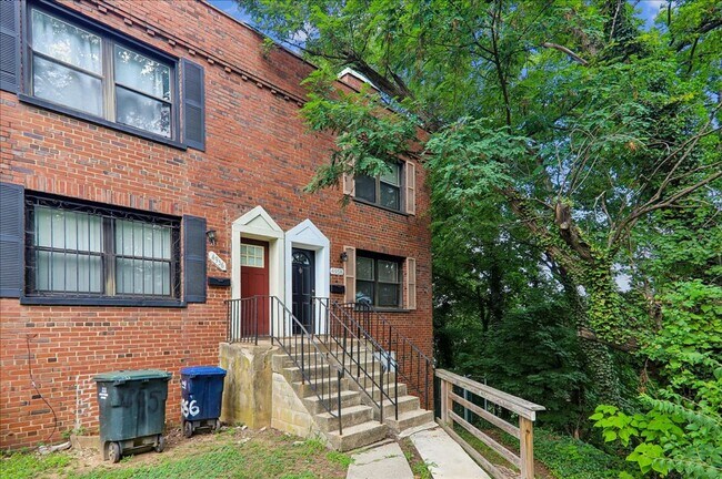 Building Photo - 4958 Just St NE
