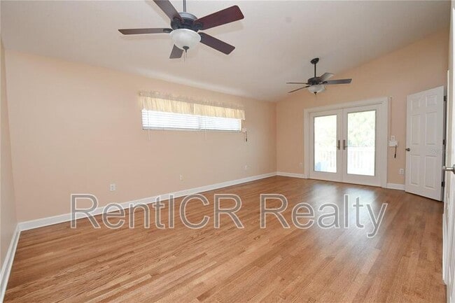 Building Photo - 116 Lorraine St