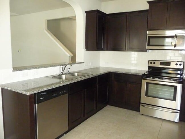 Building Photo - 18409 Bandelier Dr