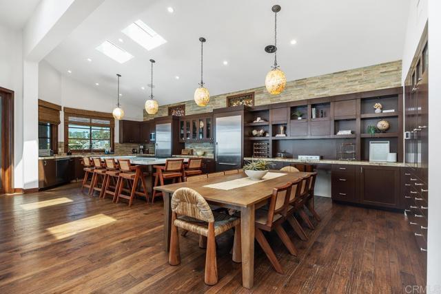 Building Photo - 2260 El Amigo Rd