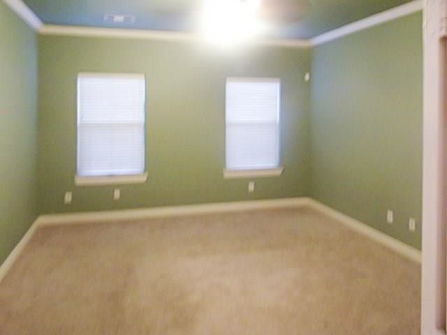 Building Photo - 2939 Clinton Dr