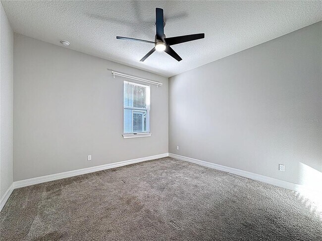 Building Photo - 2232 Bur Oak Blvd