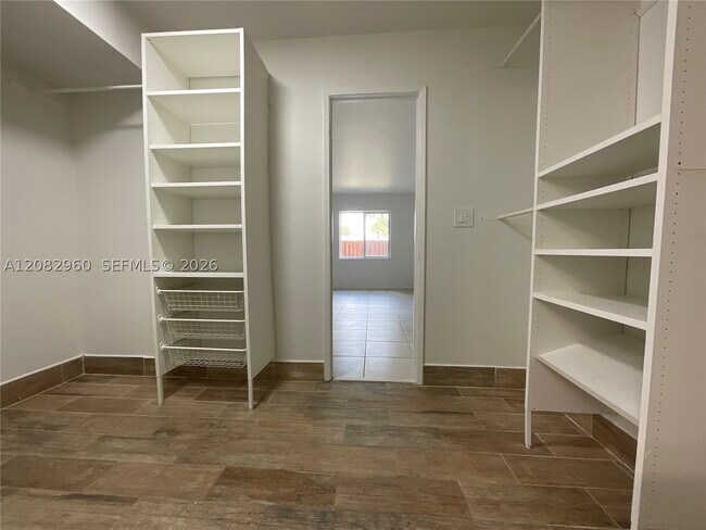 Building Photo - 11235 SW 88th St