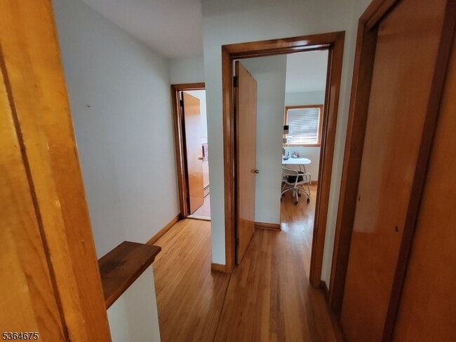 Building Photo - 555 Clifton Ave