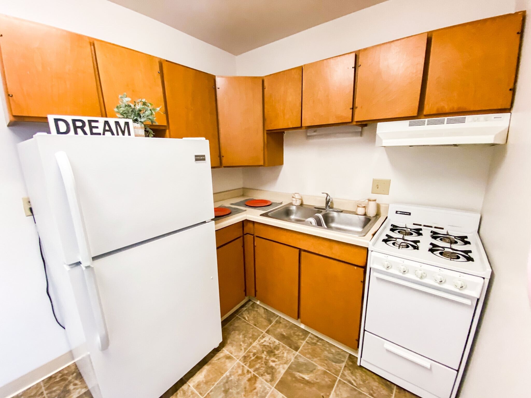 The Ridge Apartments 620 W Badger Rd Madison WI 53713 Apartment Finder