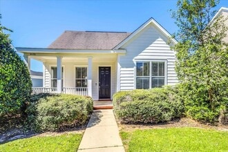 Building Photo - 3570 Four Oaks Blvd