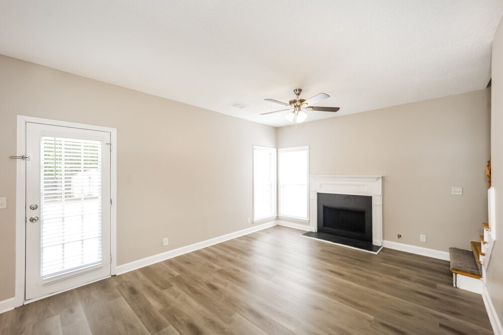 Building Photo - 284 Baldwin Ct