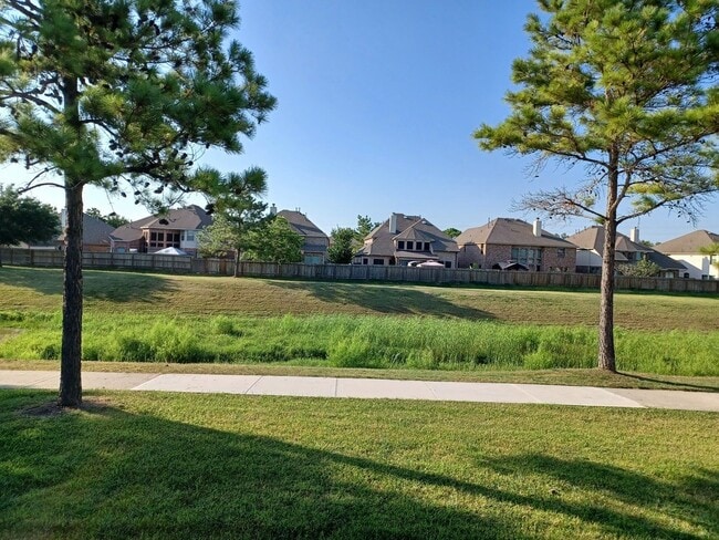 Building Photo - 13401 Indigo Sands Dr