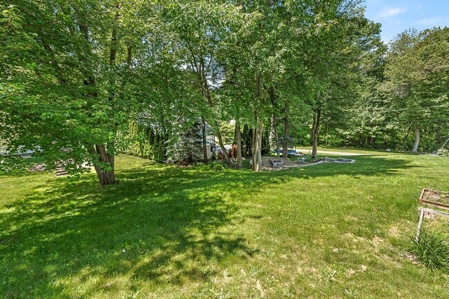 Building Photo - 38 Idora Ave