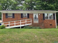 Building Photo - 145 Harris Rd NW