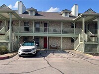 Building Photo - Half-mile from Downtown Round Rock!!!