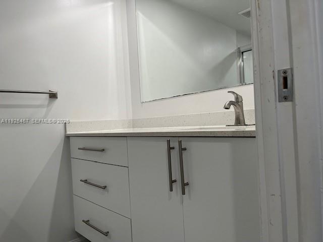 Building Photo - 3090 N Course Dr