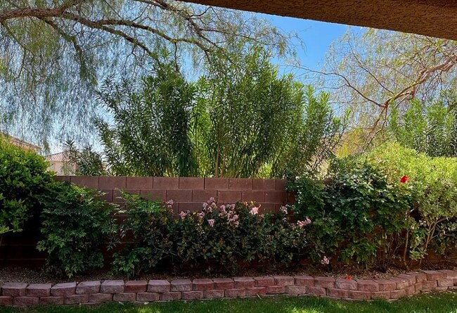 Building Photo - COMING SOON! Ridgebrook Single-Story with New Upgrades Near Downtown Summerlin