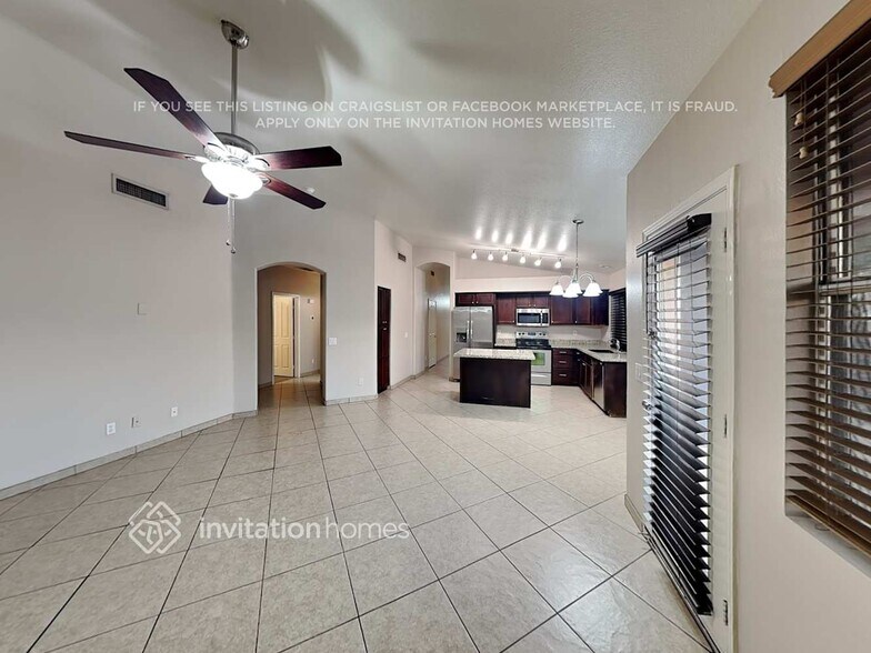 Building Photo - 2404 N 125th Dr