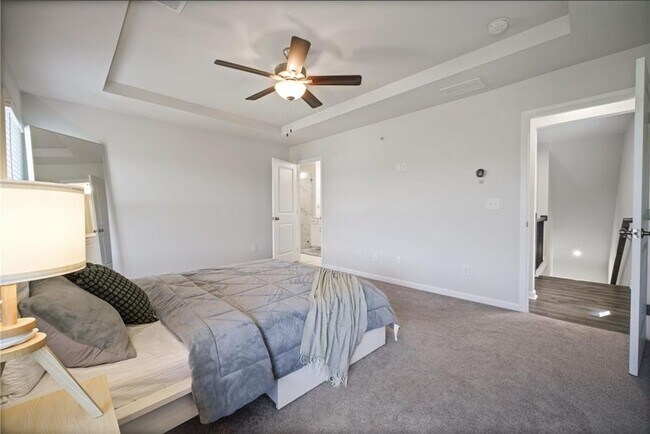 Building Photo - 1595 Ridgebrook Downs