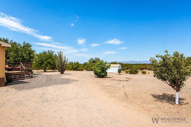 Building Photo - Rare One-Acre Rental Opportunity with Open Farmland Views